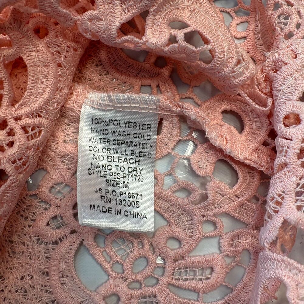 Pastel All Lace Top Size Medium Color Peach EUC - Picture 6 of 10